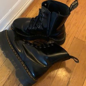 DR MARTENS Jadon Platform Boots
